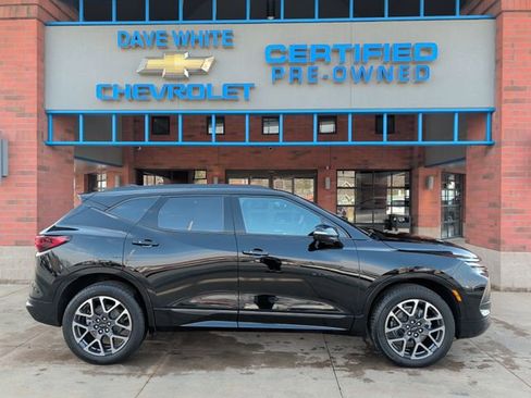 Certified 2025 Chevrolet Blazer RS image 8