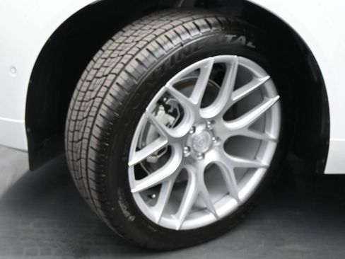 Used 2025 Volvo XC60 B5 Ultra w/ Protection Package Premier image 19