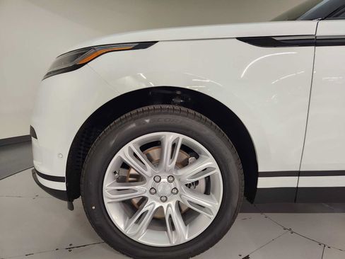 Used 2026 Land Rover Range Rover Velar S AWD/4WD image 18
