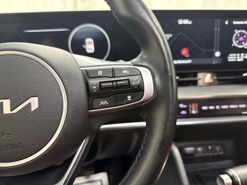 Certified 2023 Kia Sportage SX FWD image 18