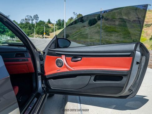 Used 2013 BMW M3 Convertible image 43