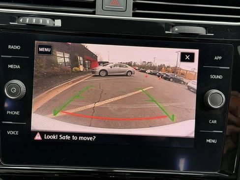 Used 2018 Volkswagen GTI SE w/ SE Leather Package image 52