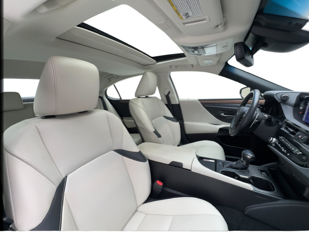 Used 2024 Lexus ES 250 w/ Premium Package AWD/4WD image 32