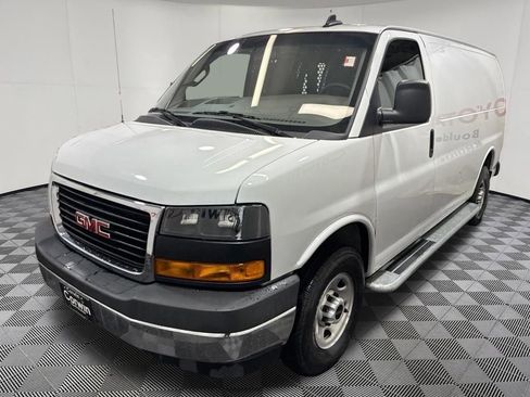 Used 2024 GMC Savana 2500 w/ Driver Convenience Package RWD image 3