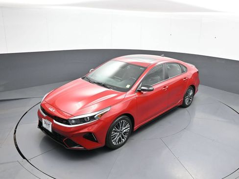 Certified 2024 Kia Forte GT-Line w/ GT-Line Premium Package FWD image 32