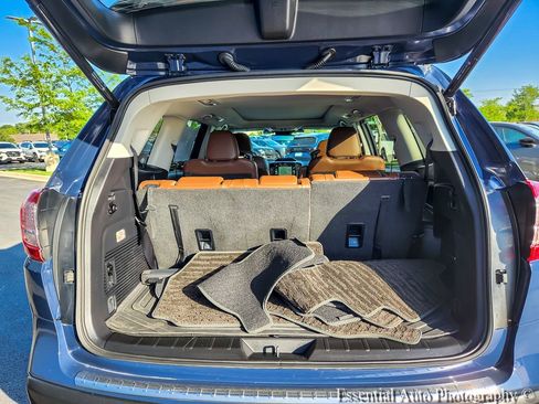 Certified 2023 Subaru Ascent Touring AWD/4WD image 21