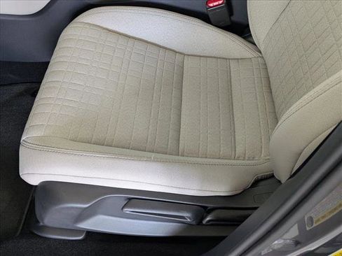 New 2026 Honda HR-V LX image 4