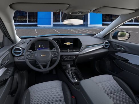 New 2026 Chevrolet Trax LT FWD image 15