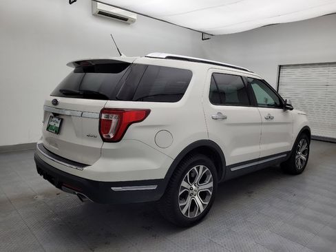 Used 2019 Ford Explorer Limited w/ Limited Luxury Package image 9