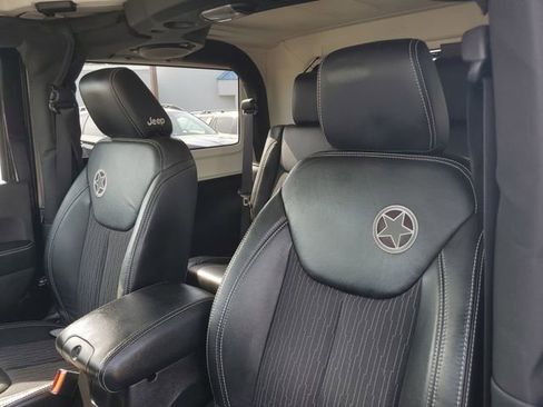 Used 2013 Jeep Wrangler Sport image 14