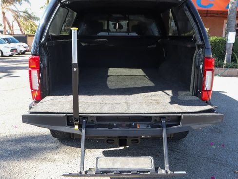 Used 2020 Ford F250 Lariat AWD/4WD image 7