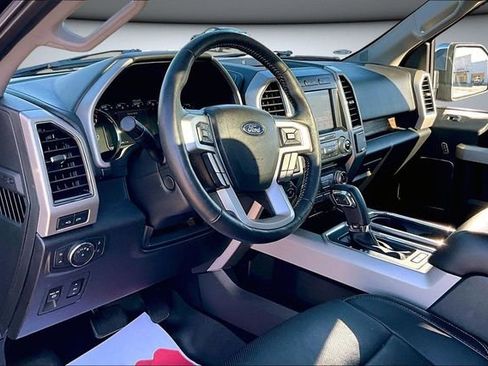 Used 2018 Ford F150 Lariat w/ Equipment Group 502A Luxury image 18