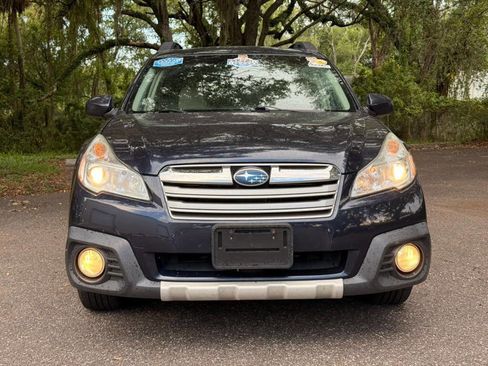 Used 2014 Subaru Outback 2.5i Limited AWD/4WD image 1