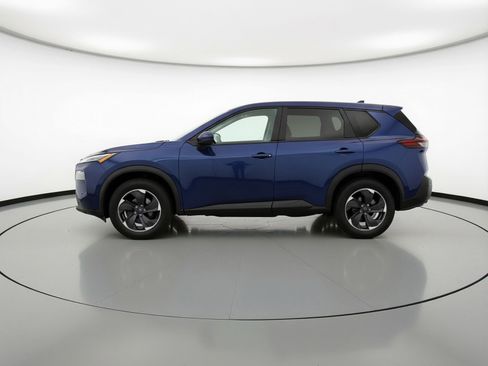 Used 2025 Nissan Rogue SV image 5