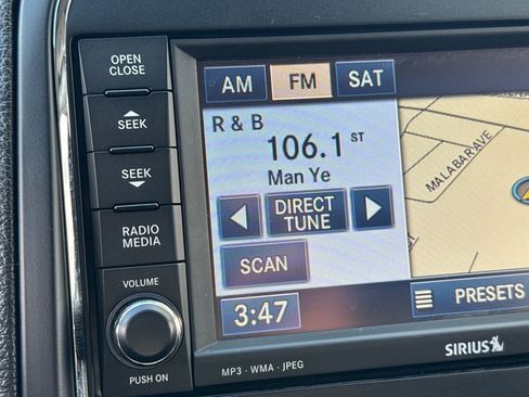 Used 2012 Dodge Durango R/T w/ Leather Interior Group image 24