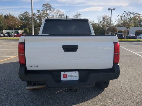 Certified 2024 Toyota Tacoma SR image 5
