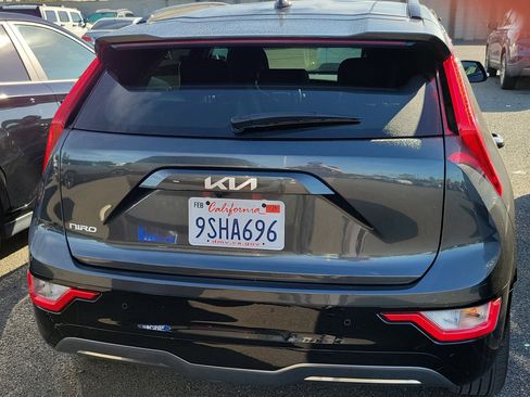 Used 2025 Kia Niro Wind image 4