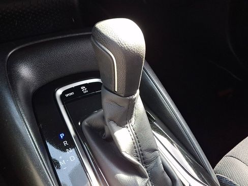 Used 2022 Toyota Corolla SE image 14