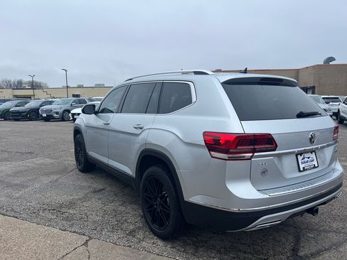 Used 2019 Volkswagen Atlas SEL Premium image 6