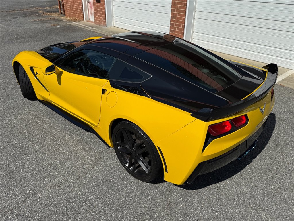 Used 2014 Chevrolet Corvette Stingray Coupe w/ 3LT Preferred Equipment Group RWD image 5