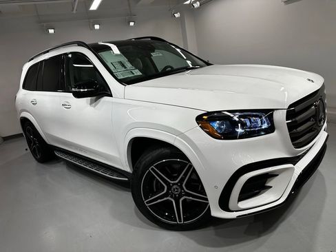 New 2026 Mercedes-Benz GLS 450 4MATIC image 15