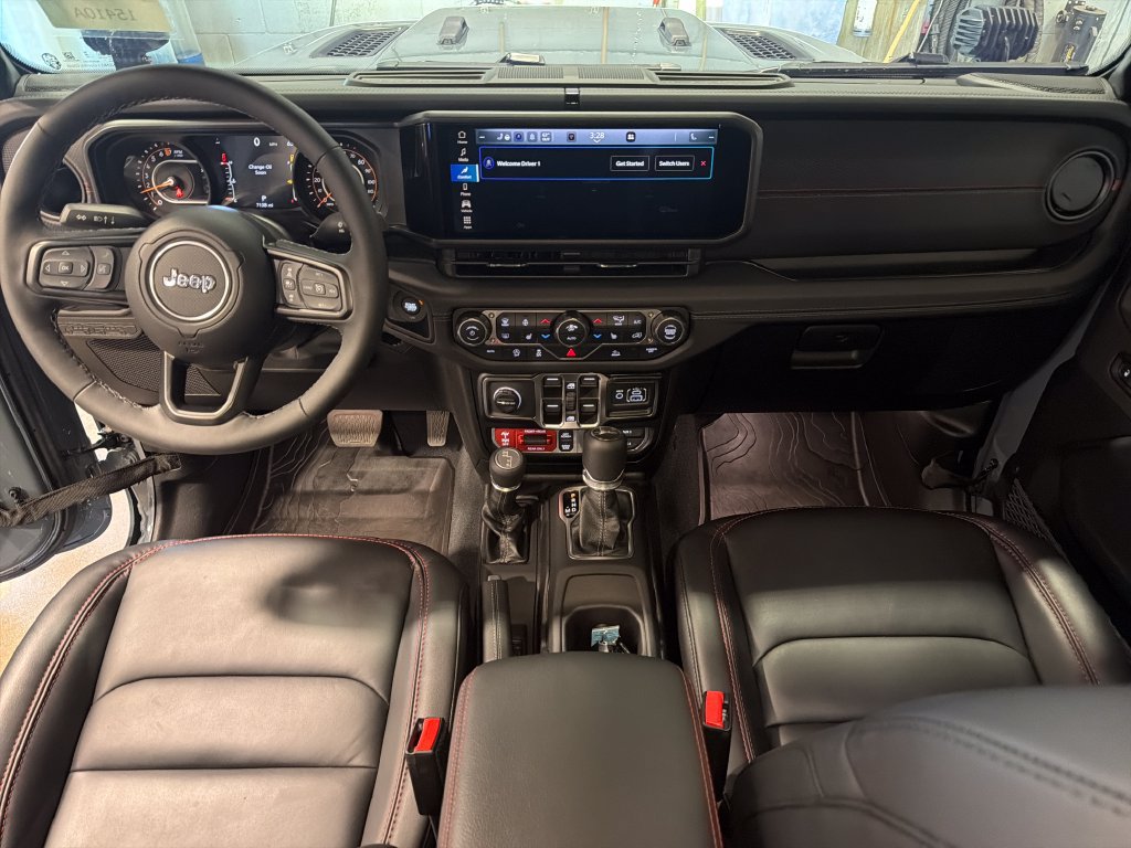 Used 2026 Jeep Gladiator Rubicon AWD/4WD image 4