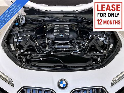 Used 2025 BMW 760i xDrive AWD/4WD image 11