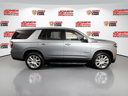 Used 2023 Chevrolet Tahoe High Country AWD/4WD image 17