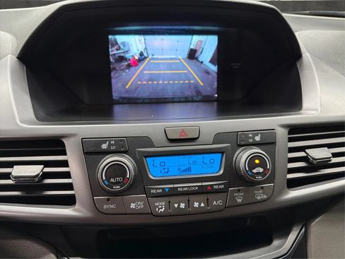 Used 2013 Honda Odyssey EX-L image 19