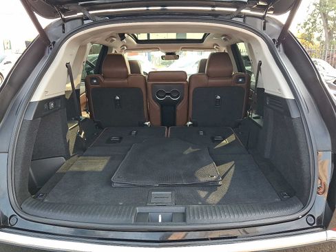 Used 2024 Acura MDX SH-AWD w/ Technology Package image 28