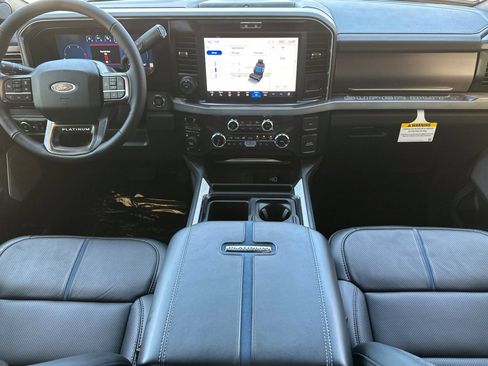 New 2026 Ford F250 4x4 Crew Cab Super Duty image 13