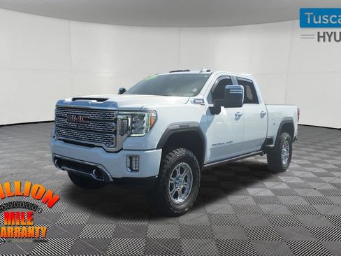 Used 2023 GMC Sierra 2500 Denali w/ Denali Ultimate Package AWD/4WD image 3