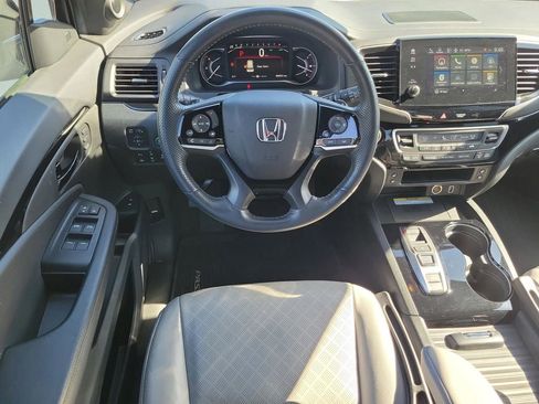 Used 2022 Honda Passport Elite image 14