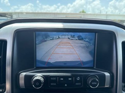 Used 2017 GMC Sierra 2500 SLT w/ Driver Alert Package AWD/4WD image 34