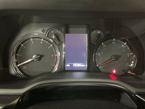 Certified 2024 Toyota 4Runner SR5 Premium image 15