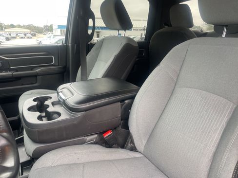 Used 2024 RAM 2500 Big Horn image 9