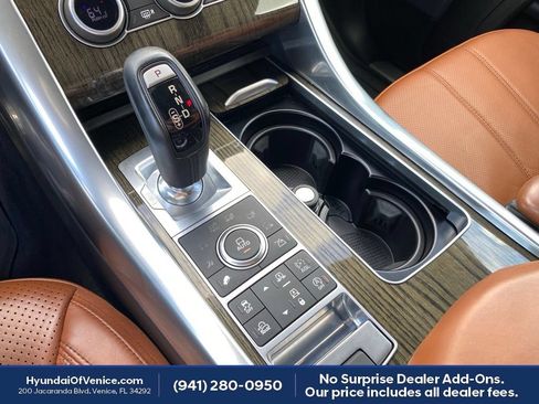 Used 2016 Land Rover Range Rover Sport Supercharged AWD/4WD image 16