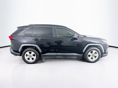 Used 2021 Toyota RAV4 XLE FWD image 28