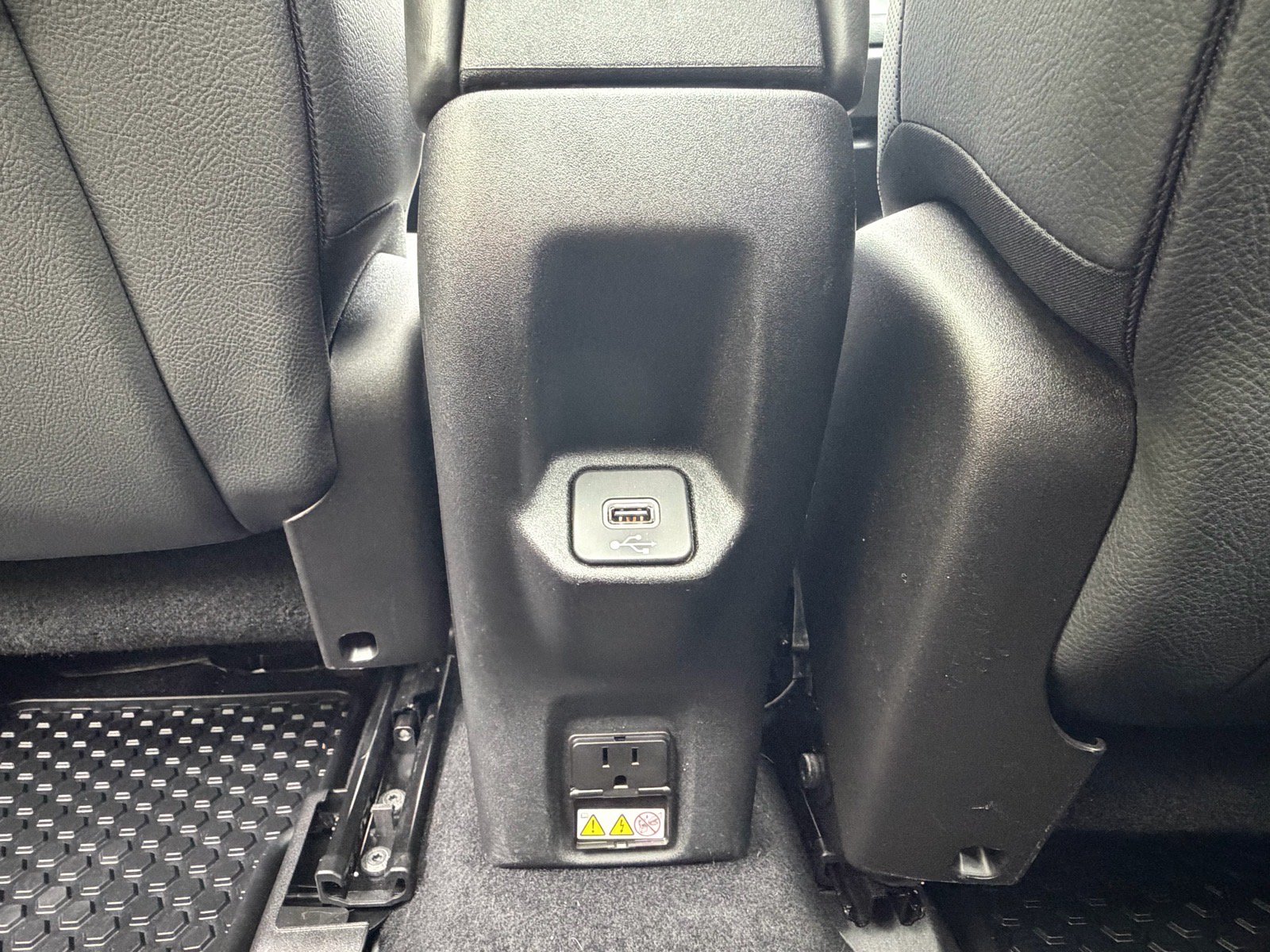 Used 2022 Jeep Renegade Limited w/ Sun, Sound & Wheels Group AWD/4WD image 47