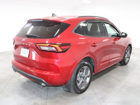 Used 2023 Ford Escape ST-Line w/ Tech Pack #1 FWD image 9
