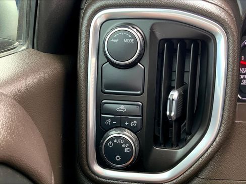 Used 2020 Chevrolet Silverado 1500 LT w/ All-Star Edition RWD image 35