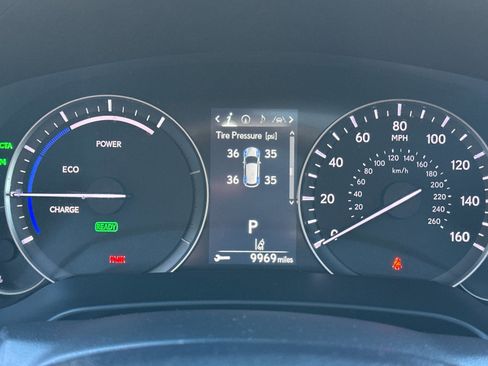 Used 2019 Lexus RX 450h AWD image 29