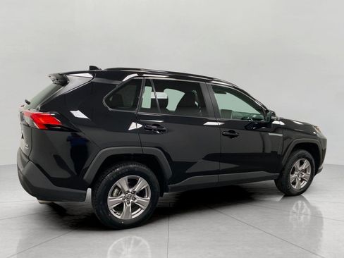 Used 2025 Toyota RAV4 XLE AWD/4WD image 3