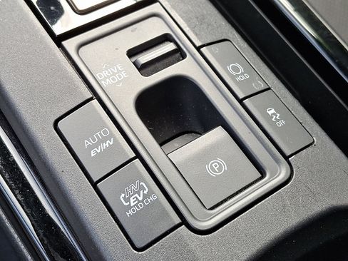 Used 2023 Toyota Prius Prime image 25