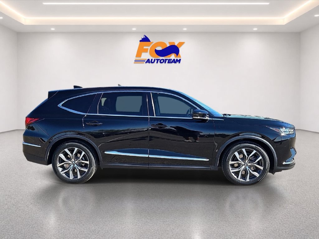 Certified 2024 Acura MDX w/ Technology Package FWD image 5