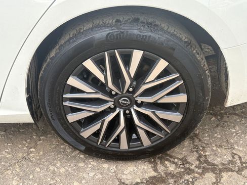 Used 2025 Nissan Altima 2.5 SV image 28