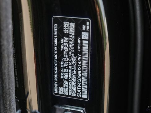 Used 2022 Rolls-Royce Cullinan image 95