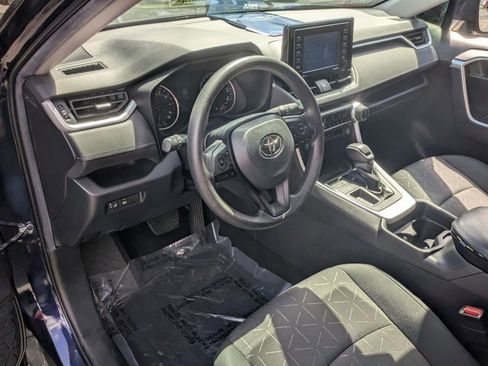 Used 2020 Toyota RAV4 XLE image 9
