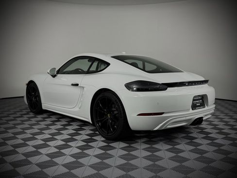 New 2025 Porsche 718 Cayman image 3
