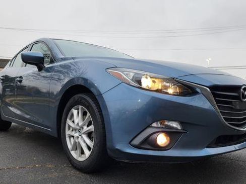 Used 2015 MAZDA MAZDA3 i Grand Touring image 2